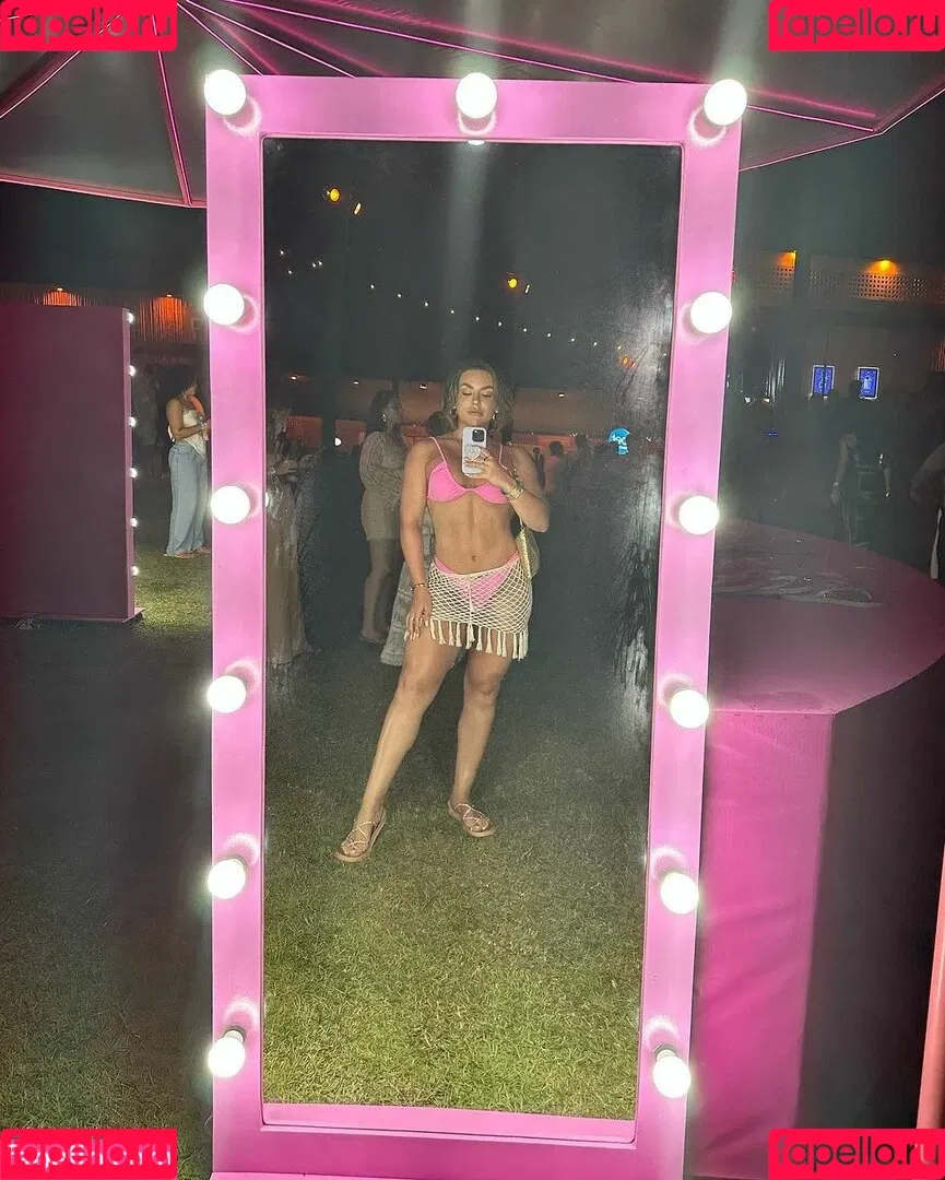 Kéfera Buchmann Onlyfans Photo Gallery 