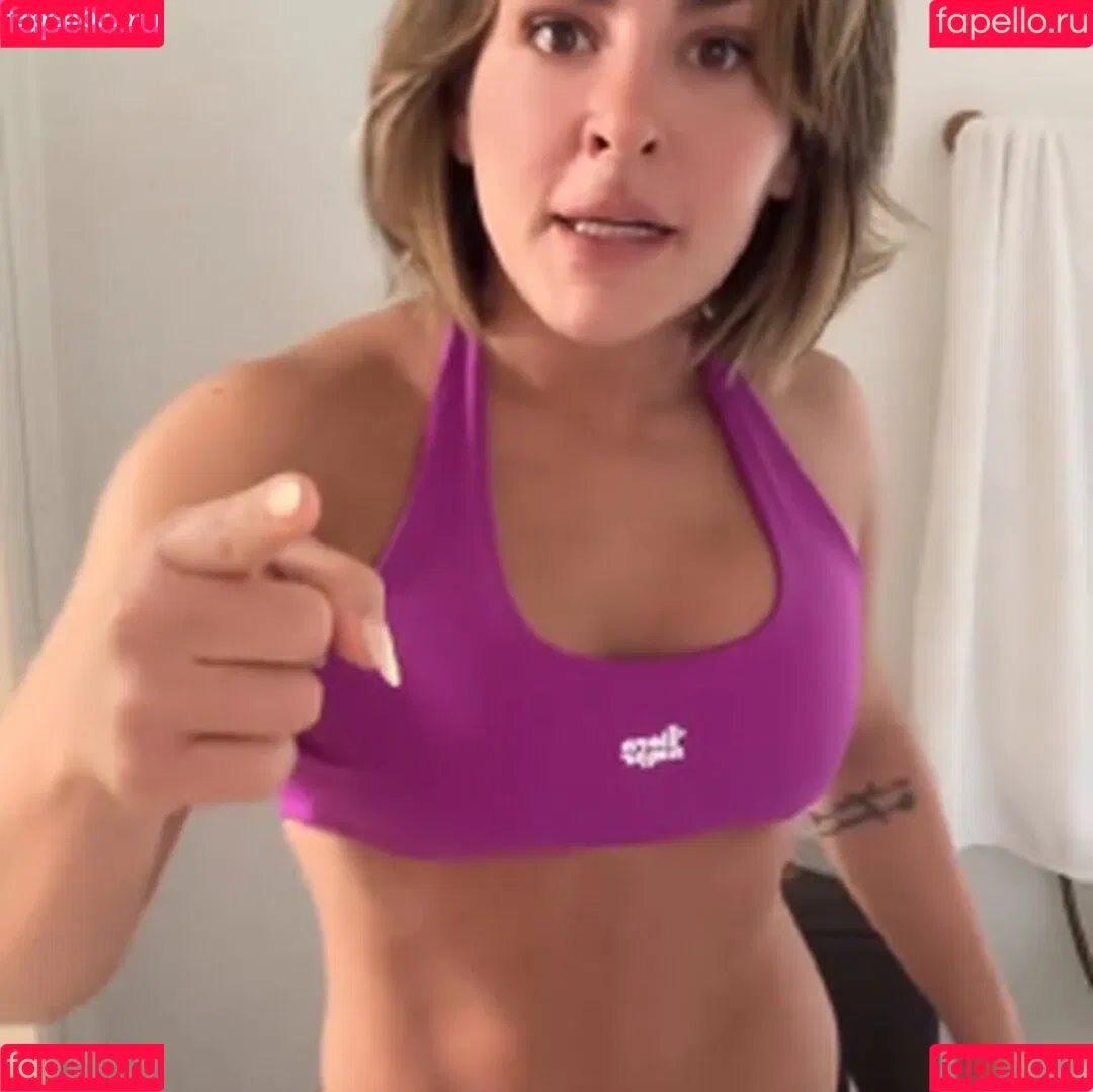 Kéfera Buchmann Onlyfans Photo Gallery 