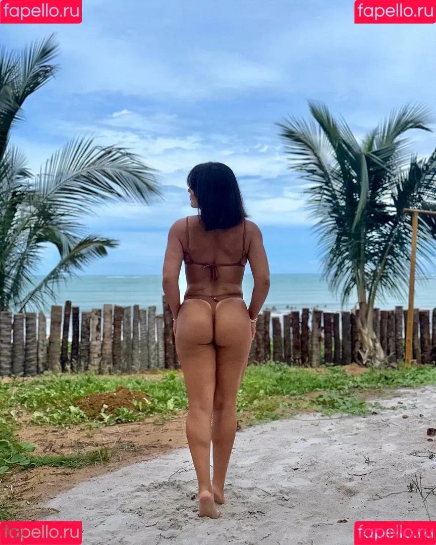 Kéfera Buchmann Onlyfans Photo Gallery 