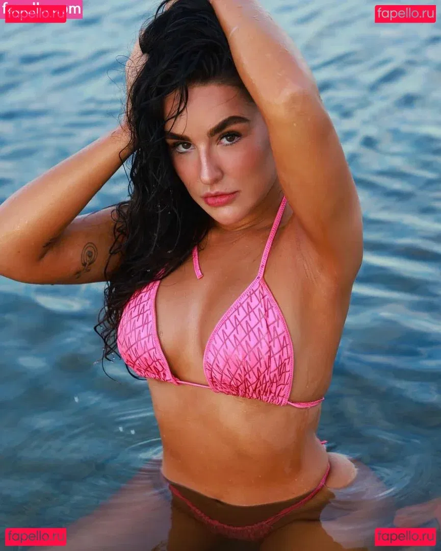 Kéfera Buchmann Onlyfans Photo Gallery 