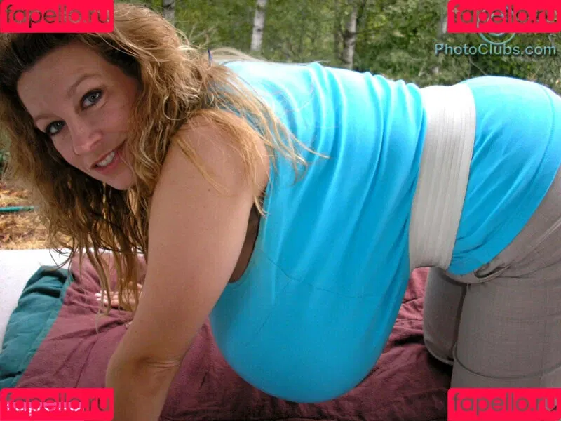 Chelsea Charms Onlyfans Photo Gallery 