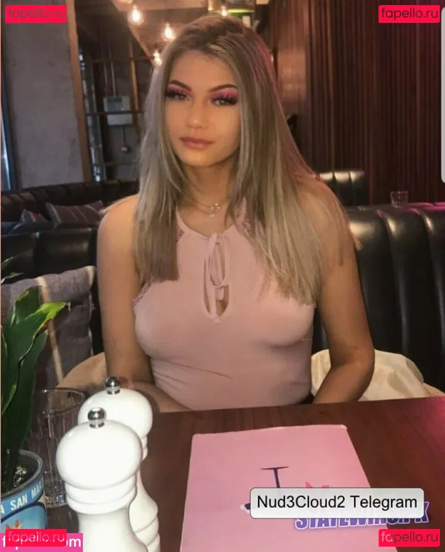 Throat Coach Onlyfans Photo Gallery 