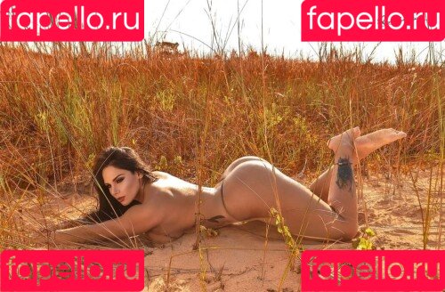 Paolita Toullier Onlyfans Photo Gallery 