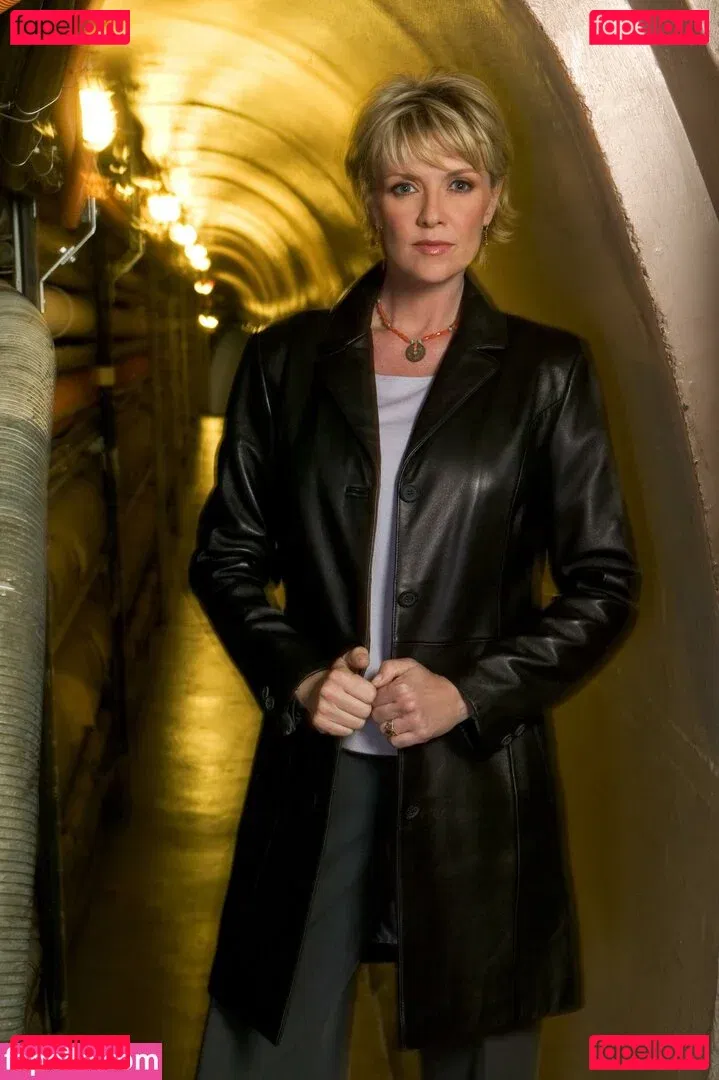 Amanda Tapping Onlyfans Photo Gallery 
