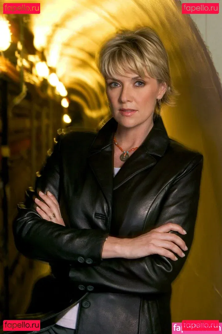 Amanda Tapping Onlyfans Photo Gallery 