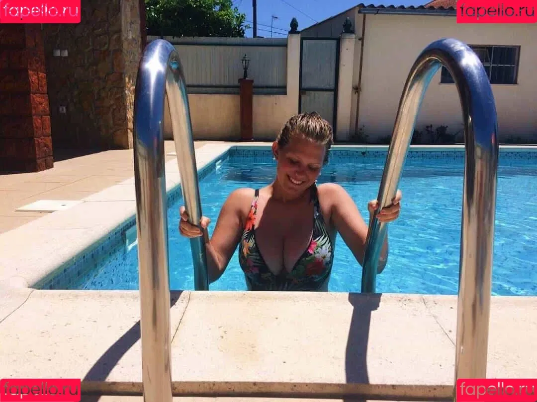 Leandra Lopes Onlyfans Photo Gallery 
