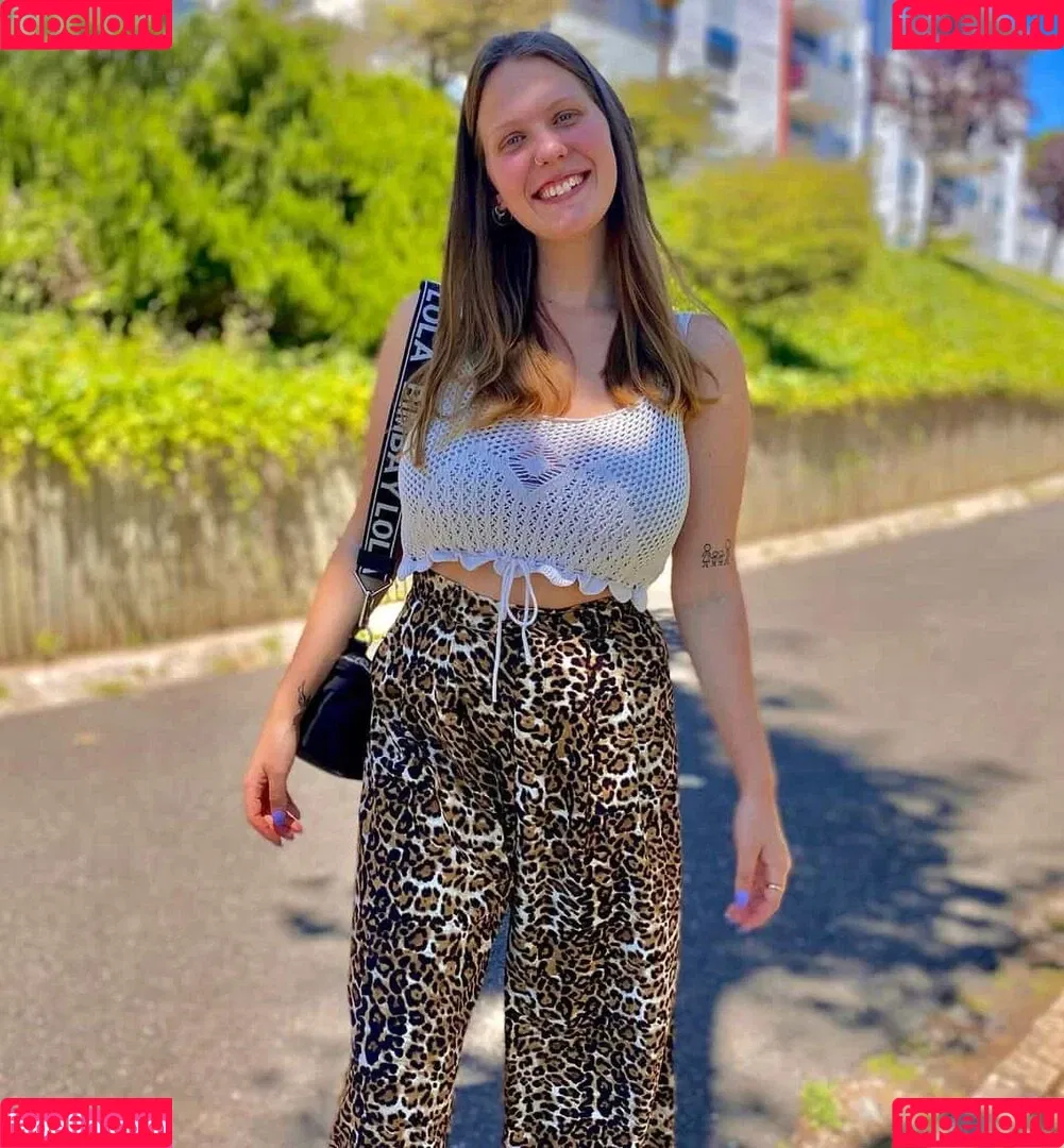 Leandra Lopes Onlyfans Photo Gallery 