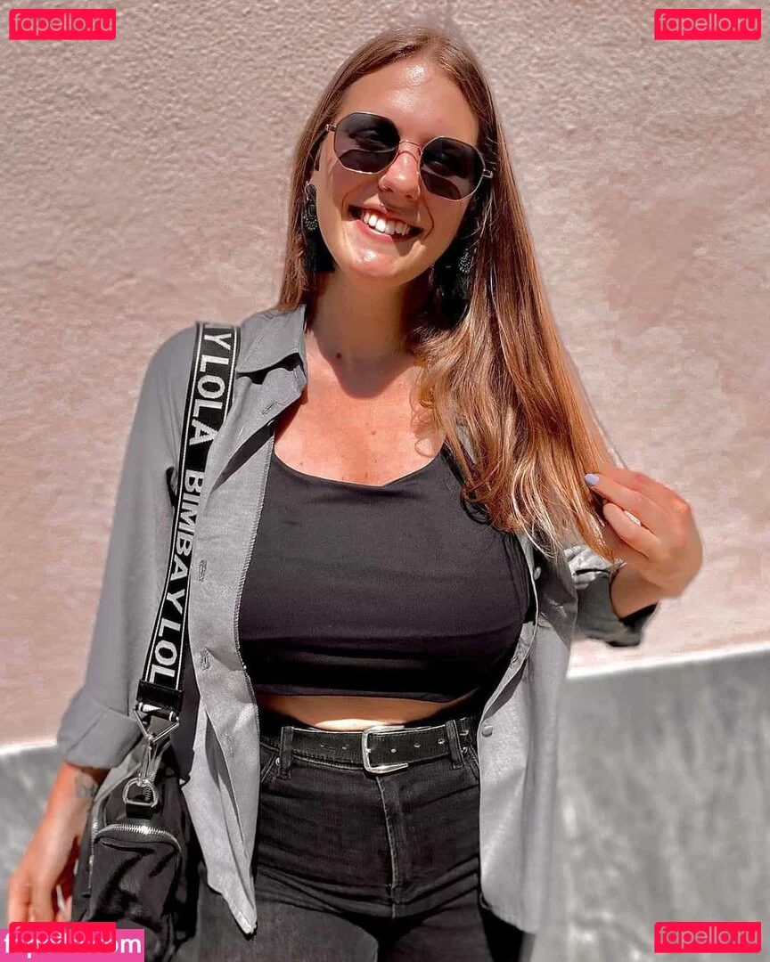 Leandra Lopes Onlyfans Photo Gallery 