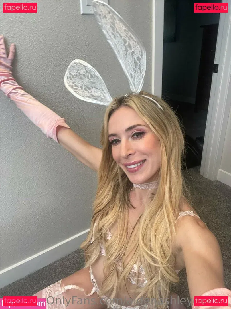 aidenashleyofficial Onlyfans Photo Gallery 