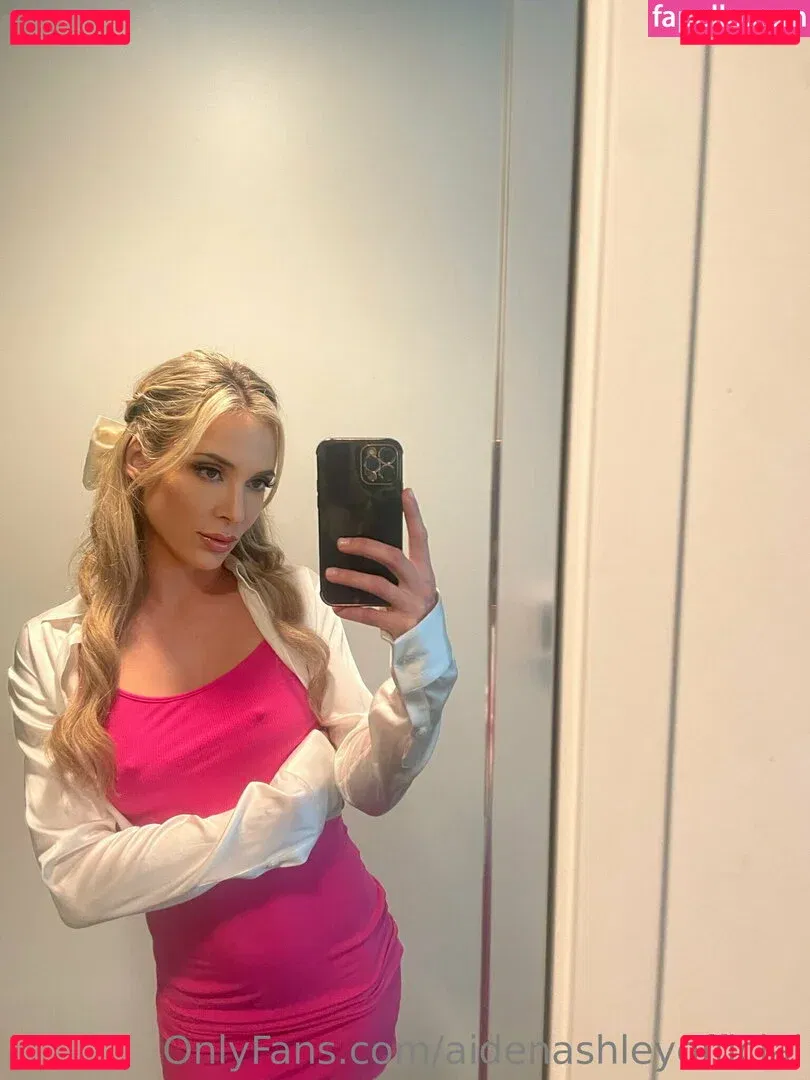 aidenashleyofficial Onlyfans Photo Gallery 