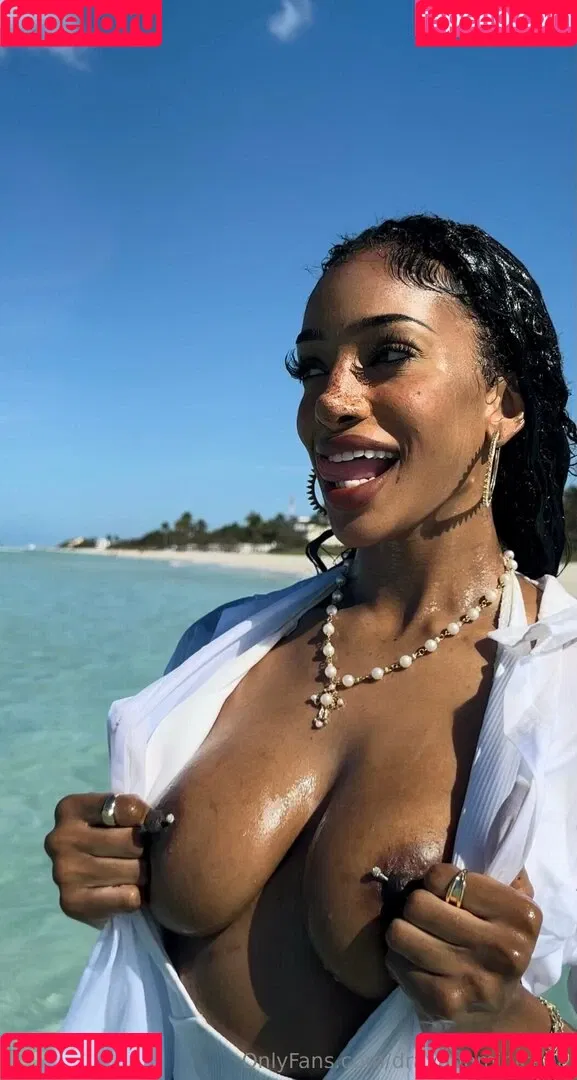 drayadominicana Onlyfans Photo Gallery 