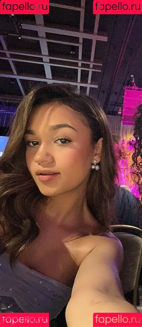 Madison Bailey Onlyfans Photo Gallery 
