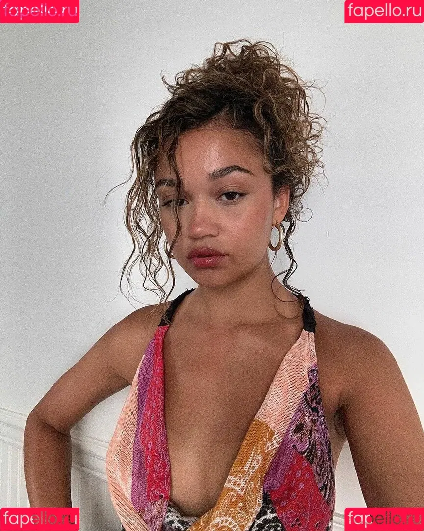 Madison Bailey Onlyfans Photo Gallery 
