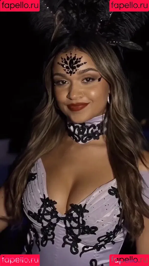 Madison Bailey Onlyfans Photo Gallery 