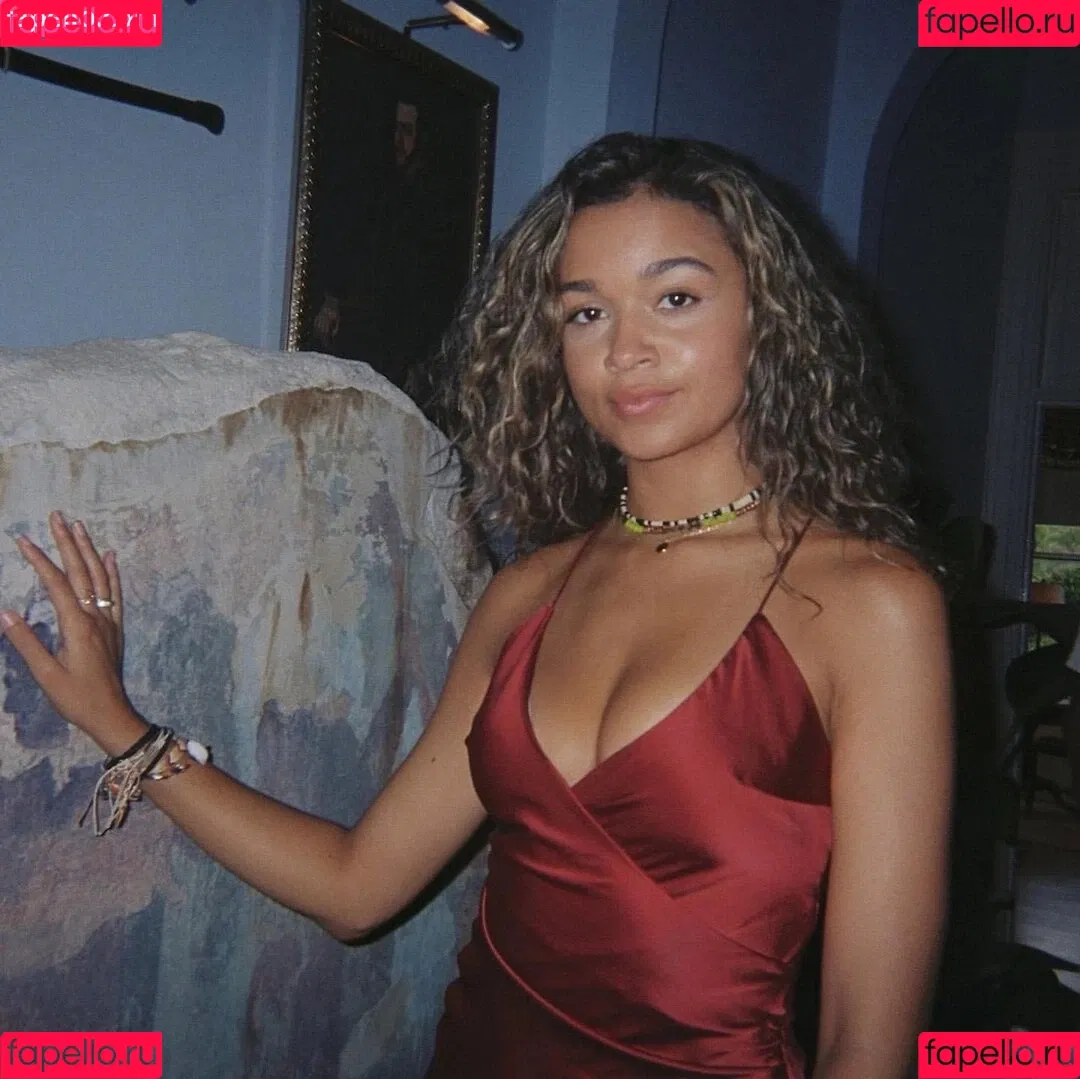 Madison Bailey Onlyfans Photo Gallery 