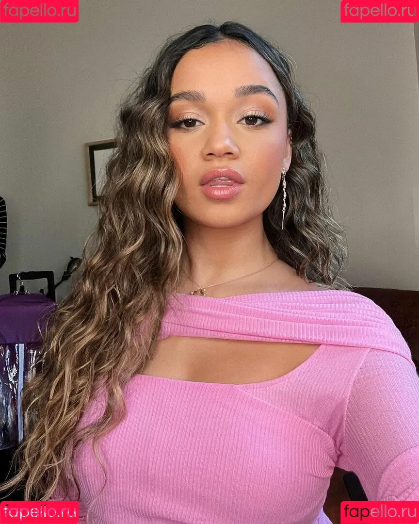 Madison Bailey Onlyfans Photo Gallery 