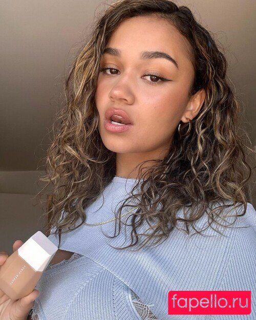 Madison Bailey Onlyfans Photo Gallery 