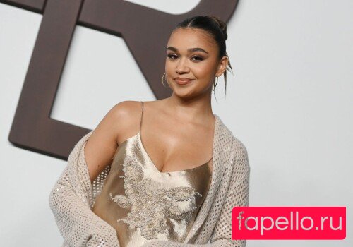 Madison Bailey Onlyfans Photo Gallery 