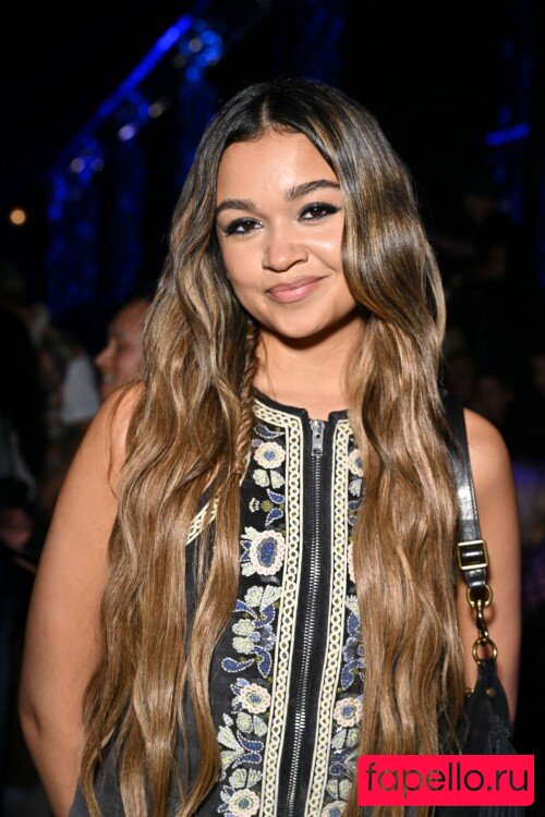 Madison Bailey Onlyfans Photo Gallery 