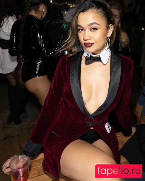 Madison Bailey Onlyfans Photo Gallery 