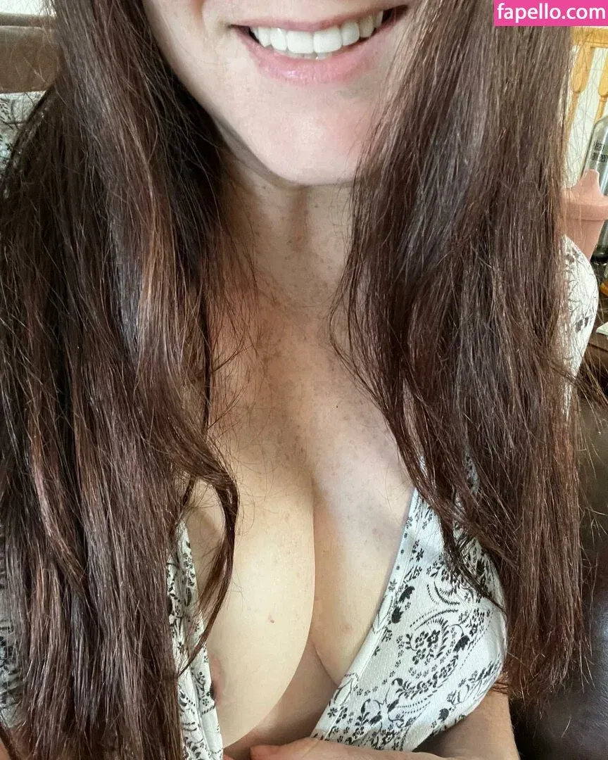 DarkerEris Onlyfans Photo Gallery 