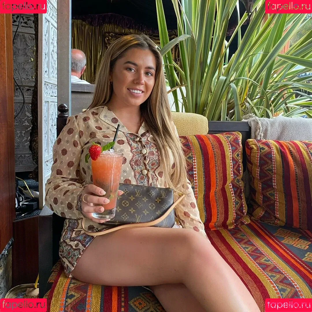 Sophie Williams Onlyfans Photo Gallery 