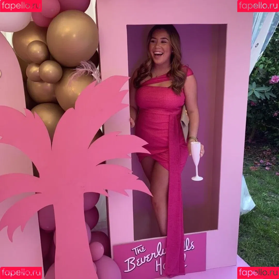 Sophie Williams Onlyfans Photo Gallery 