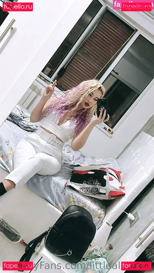 littlealicexxx Onlyfans Photo Gallery 