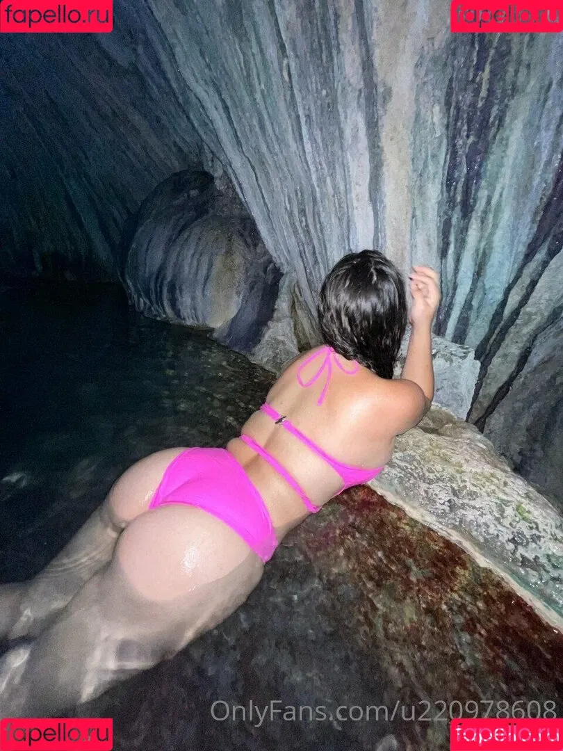 Lizbeth Rodríguez Onlyfans Photo Gallery 