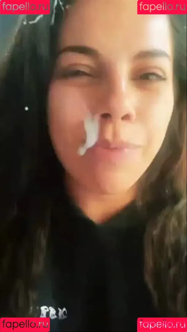 Lizbeth Rodríguez Onlyfans Photo Gallery 