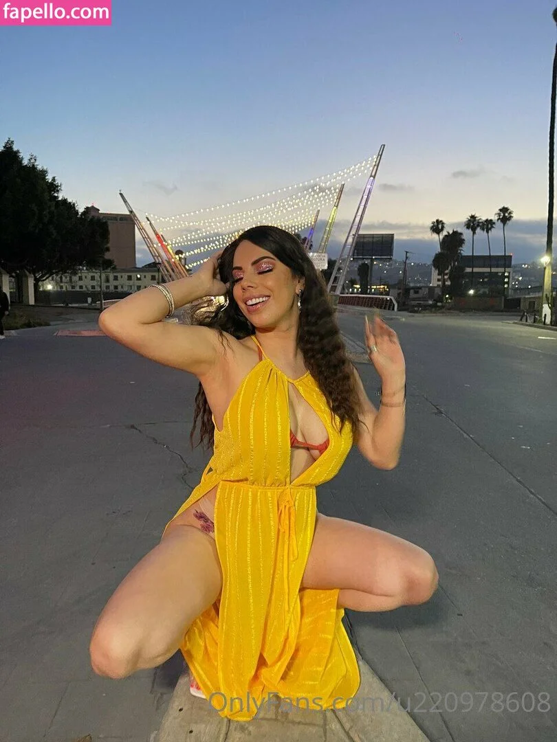 Lizbeth Rodríguez Onlyfans Photo Gallery 