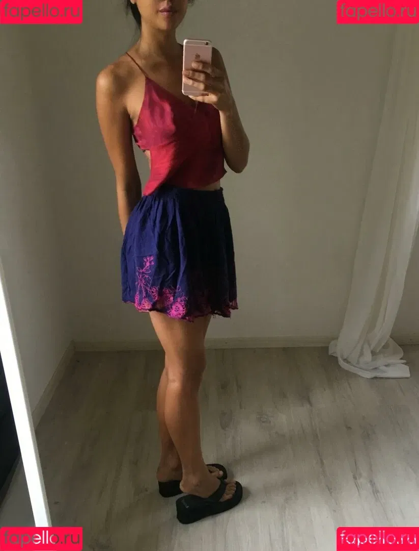 Aloha Kiara Onlyfans Photo Gallery 