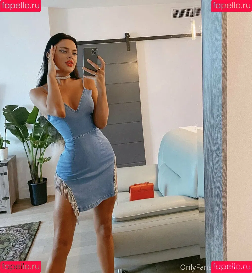 kelsie Onlyfans Photo Gallery 