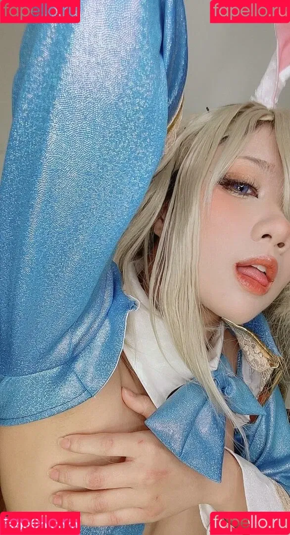 PoppaChan Onlyfans Photo Gallery 