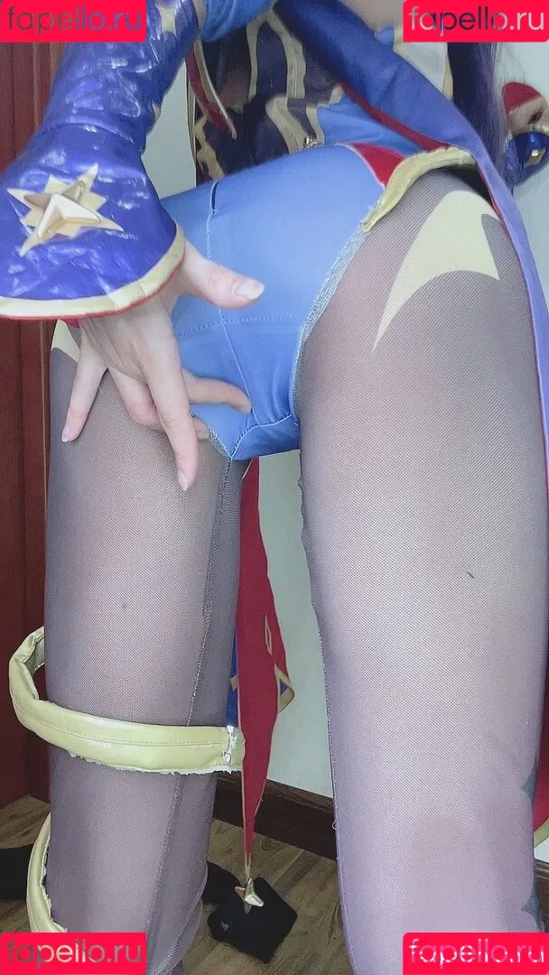 PoppaChan Onlyfans Photo Gallery 
