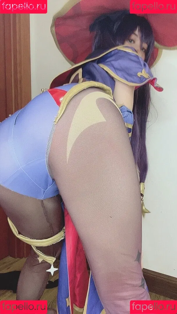 PoppaChan Onlyfans Photo Gallery 