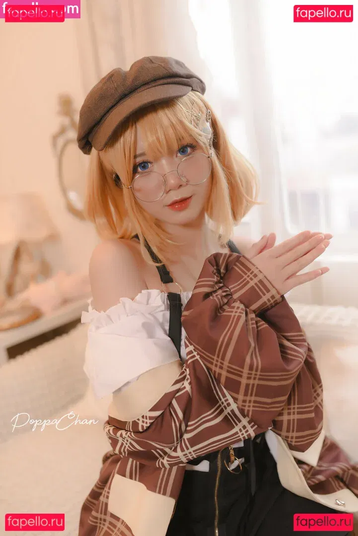 PoppaChan Onlyfans Photo Gallery 