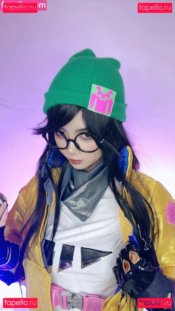 PoppaChan Onlyfans Photo Gallery 