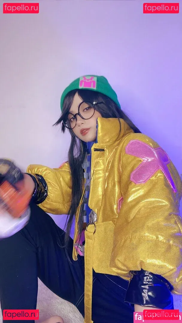 PoppaChan Onlyfans Photo Gallery 