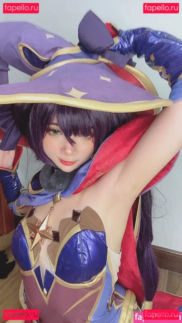 PoppaChan Onlyfans Photo Gallery 