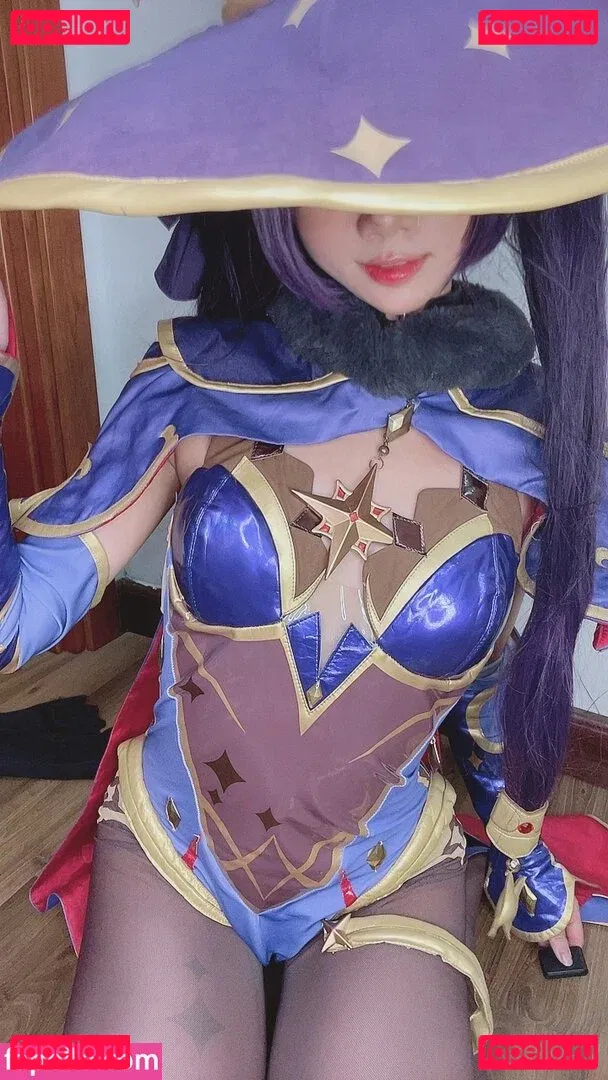 PoppaChan Onlyfans Photo Gallery 