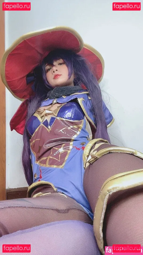 PoppaChan Onlyfans Photo Gallery 