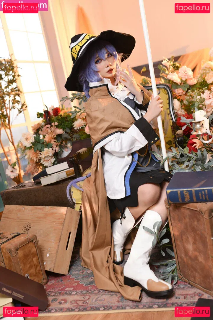 PoppaChan Onlyfans Photo Gallery 