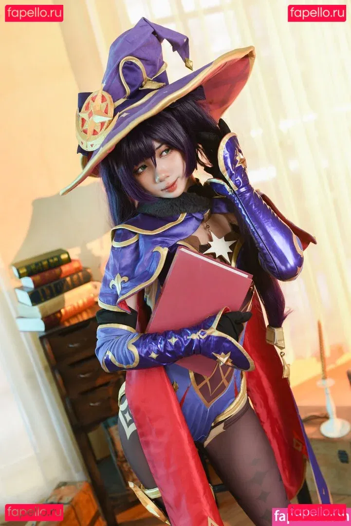 PoppaChan Onlyfans Photo Gallery 