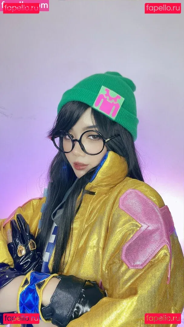 PoppaChan Onlyfans Photo Gallery 