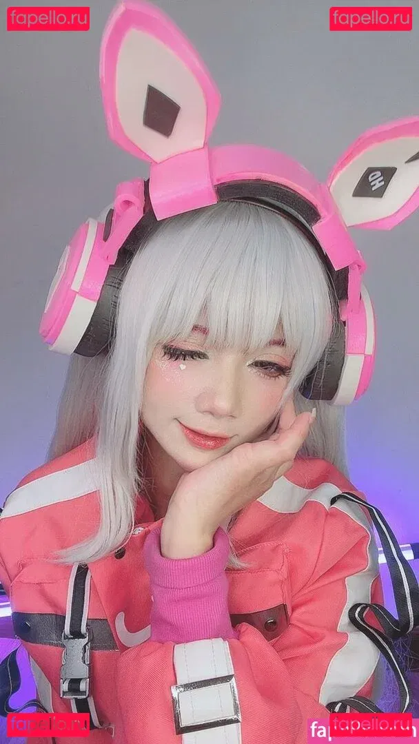 PoppaChan Onlyfans Photo Gallery 