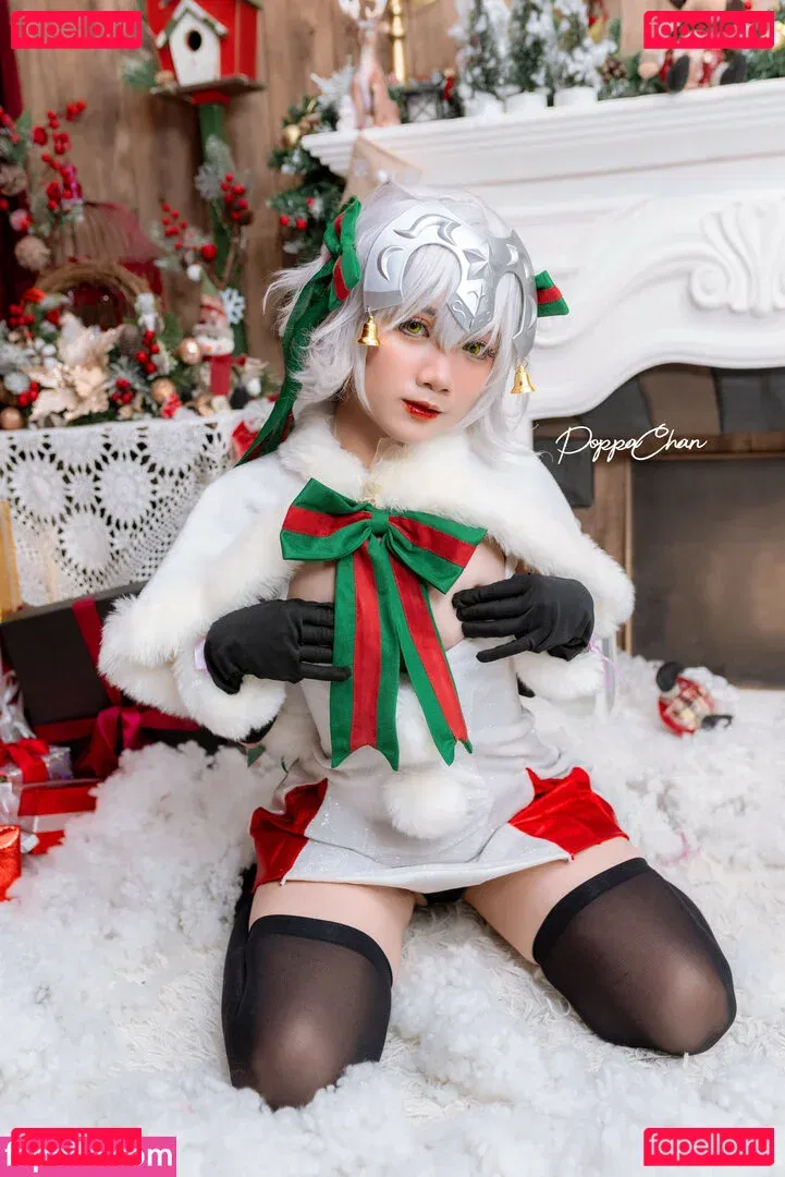 PoppaChan Onlyfans Photo Gallery 