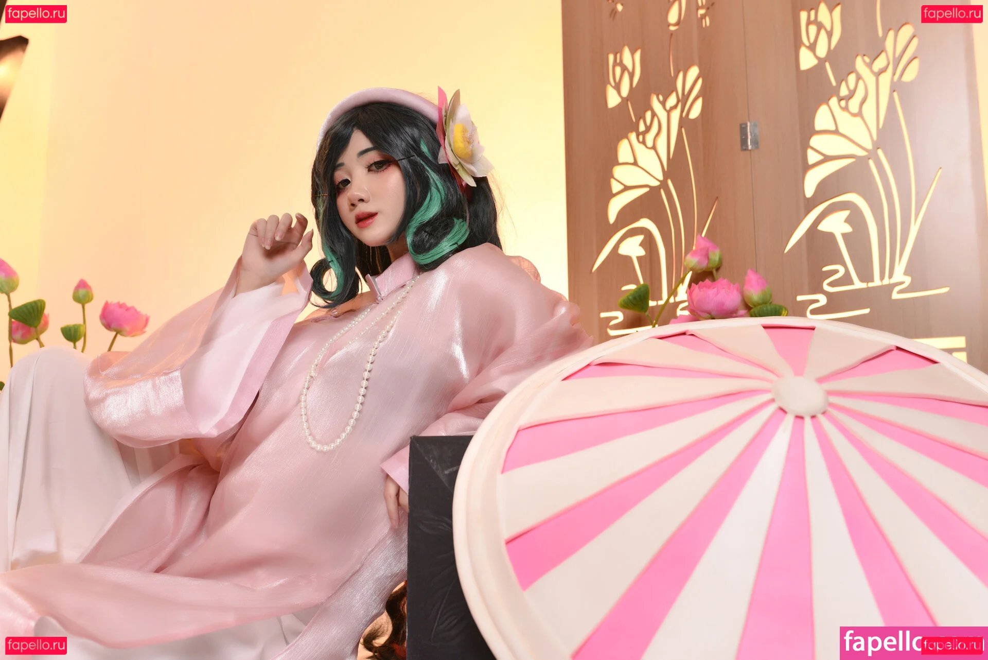 PoppaChan Onlyfans Photo Gallery 