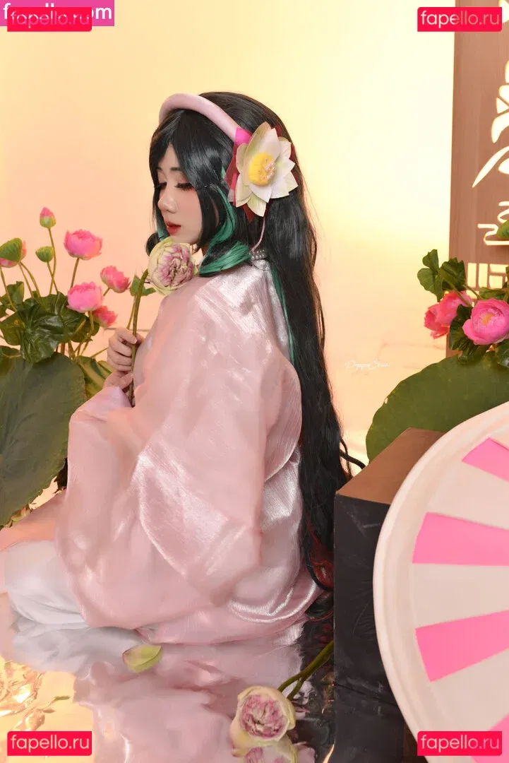 PoppaChan Onlyfans Photo Gallery 