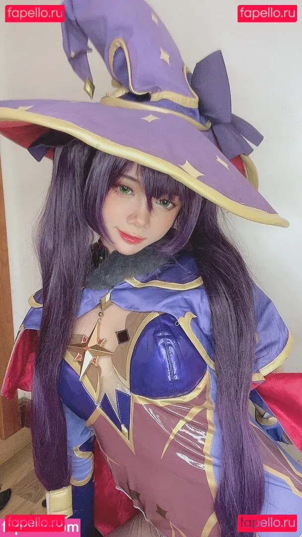 PoppaChan Onlyfans Photo Gallery 